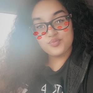 Meet your Posher, Sonia